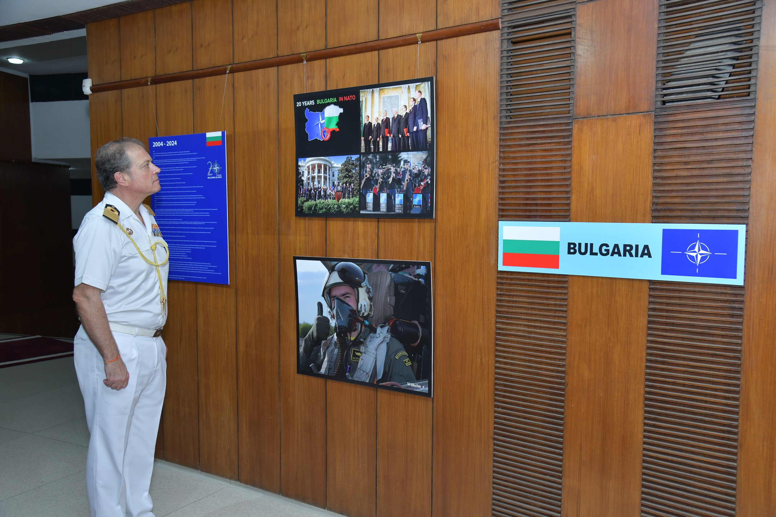 Посолството на България в Делхи бе домакин на тържествено мероприятие по повод 20-ата годишнина от членството на България, Естония, Литва, Латвия, Румъния, Словакия и Словения в НАТО