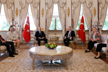 Генералният консул Васил Вълчев проведе среща с новоназначения областен управител на Истанбул Давут Гюл