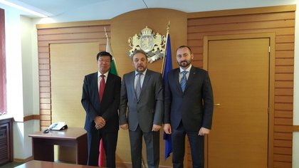 Представителят на МААЕ Цу Лиян посети България