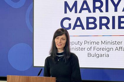 Вицепремиерът и министър на външните работи Мария Габриел: Инвестициите в уменията нa младите хора са инвестиция в бъдещето
