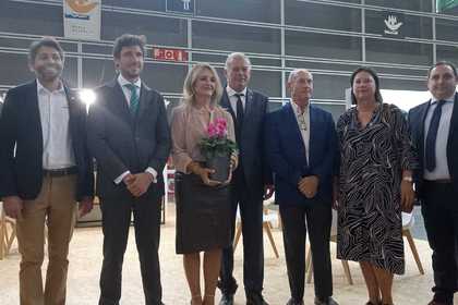 Генералният консул на България във Валенсия Надя Кръстева проведе среща с регионаления министър на иновациите, индустрията, търговията и туризма в правителството на автономна област Валенсия Нурия Монтес де Диего 