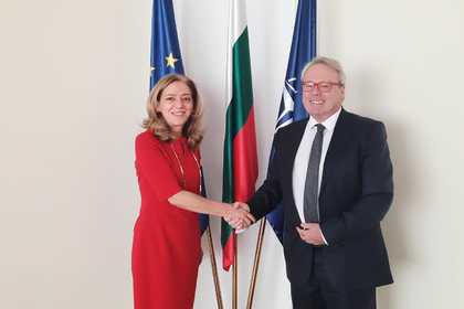 Deputy Minister Elena Shekerletova received the Ambassador of France