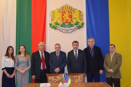Подписване на споразумения с украински учебни заведения за реализирането на проекти, финансирани по линия на официалната помощ за развитие