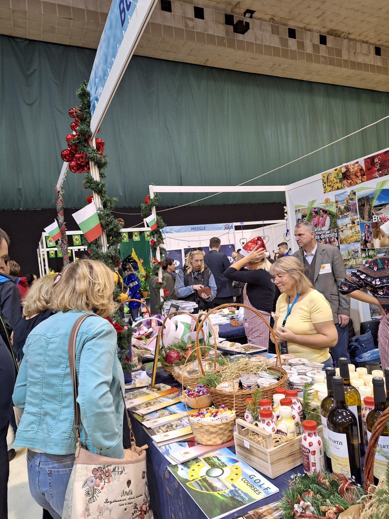 Дипломатическият зимен базар беше открит в Сараево на 2 декември