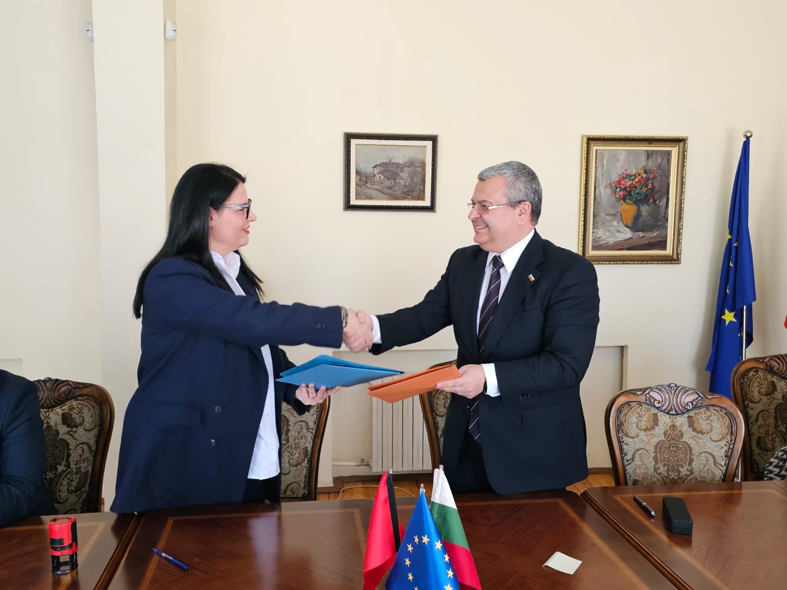 България подпомага интеграцията на хора със специални потребности и нарастване на административния капацитет на община Булчиза