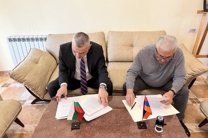 Ambassador Mr. Kalin Anastasov signed two Agreements for the provision of grant-in-aid, one of them is: "Renovation of the school gym No 131" 