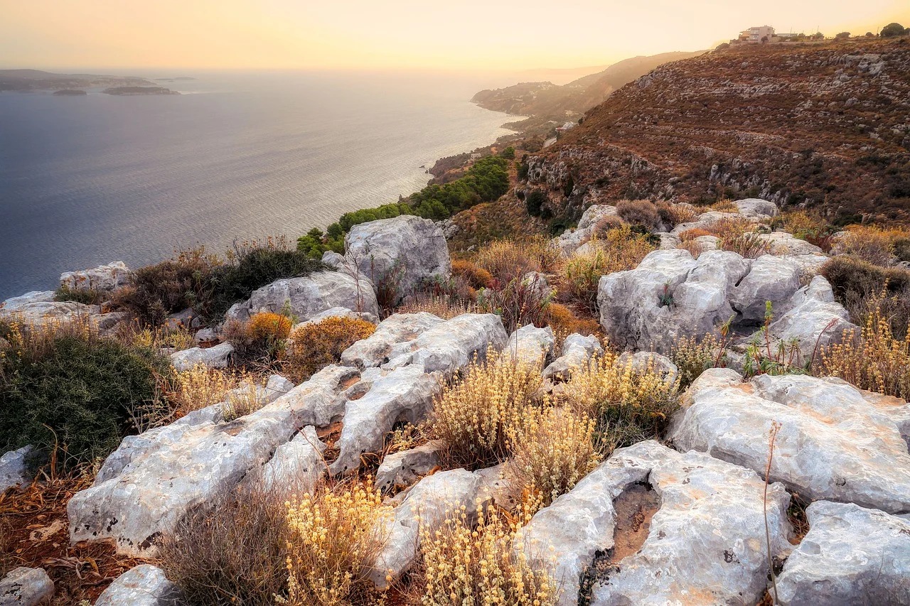 Провеждане на изнесени консулски дни на остров Крит