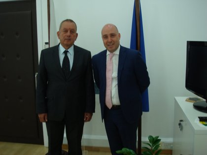 Среща на посланик Христо Георгиев с министъра на здравеопазването на Кипър Джордж Памборидес
