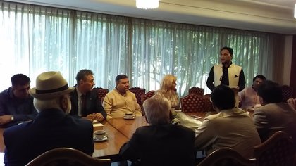 Посолството в Делхи подпомага индологията в България