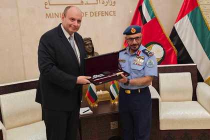 Bulgarian Ambassador meets the UAE Air Force and Air Defence Commander