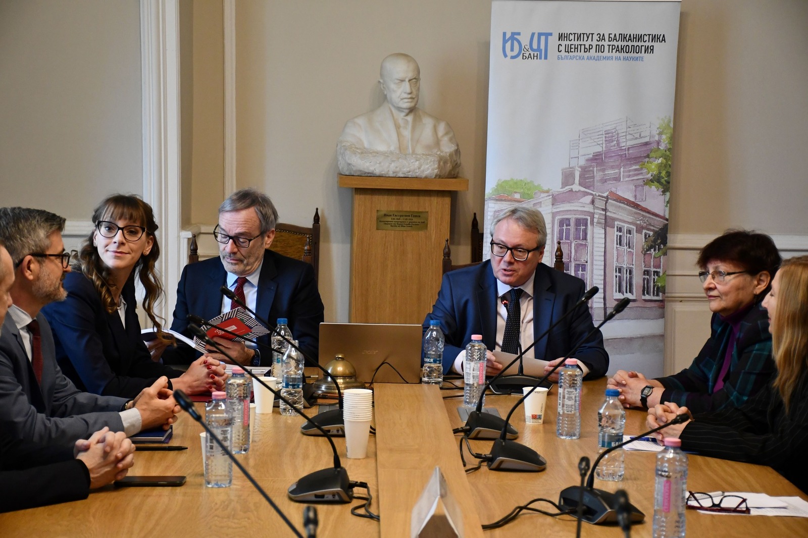 The State Institute for Culturе Participated in a Public Lecture-Discussion Dedicated to Cultural Relations between Bulgaria and France