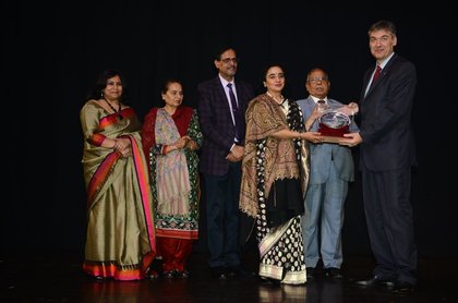 Участие в годишния празник на Международно училище „Алкон” - Делхи