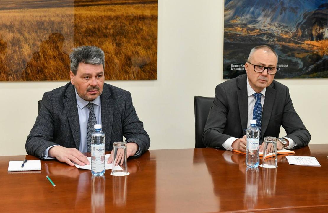 A working meeting was held between the Ambassador Extraordinary and Plenipotentiary of the Republic of Bulgaria to Kazakhstan, Mr. Boyan Hadjiev, and the Deputy Minister of Foreign Affairs of the Republic of Kazakhstan, Mr. Roman Vasilenko