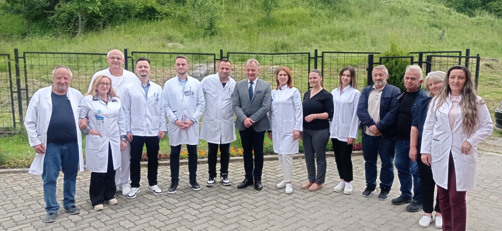 С подкрепата на българската държава здравният център в село Речане вече разполага с модерна медицинска апаратура  