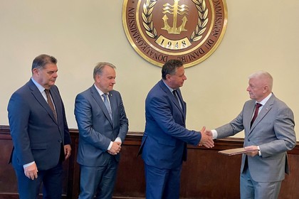 Председателят на Дунавската комисия, посланик Христо Полендаков, прие акредитивните писма на новоназначения представител на Словашката република в международната организация посланик Павол Павлис 