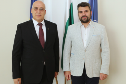 Farewell Meeting of Foreign Minister Georg Georgiev with Dr Nasri Abu Jaish, Ambassador of the State of Palestine to Sofia 