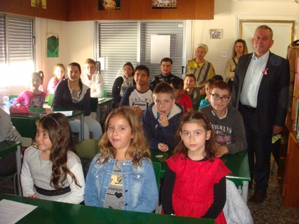 Посланик Георгиев изнесе урок по история в Паралимни по повод Националния празник на България