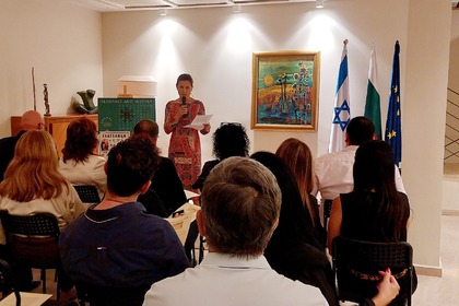 Посланик Гергова бе домакин на специална среща на участниците в училищен проект по темата за спасяването на българските евреи