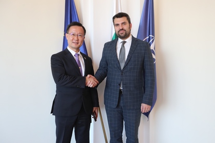 Minister Georg Georgiev Meets with the Ambassador of the Republic of Korea to Bulgaria