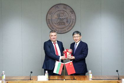 Visit of the University of National and World Economy’s Delegation to Shanghai