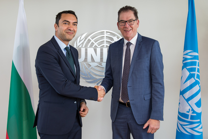 Постоянният представител на Република България към ООН, ОССЕ и други международни организации във Виена посланик Иван Господинов връчи акредитивните си писма на генералния директор на Организацията на ООН за индустриално развитие (ЮНИДО) Герд Мюлер