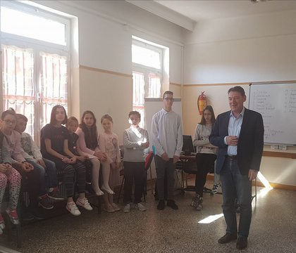 Владимир Писанчев се срещна с представители на „Сдружение на българи и приятели“ в Лариса