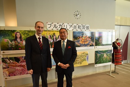 Лекция за България в град Широи