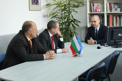 Посещение на посланик Ангел Ангелов във Враня и Ниш