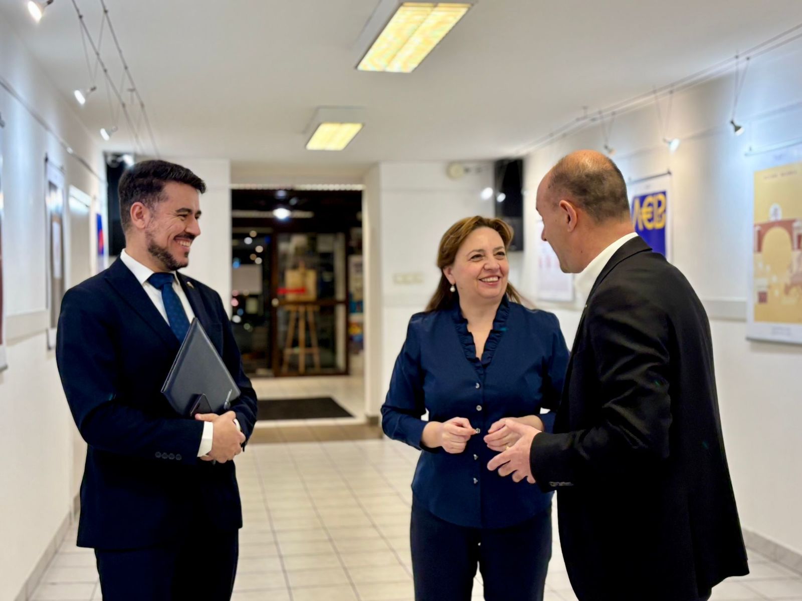 Изложбата "България и еврото" бе открита в Българския културен институт в Будапеща