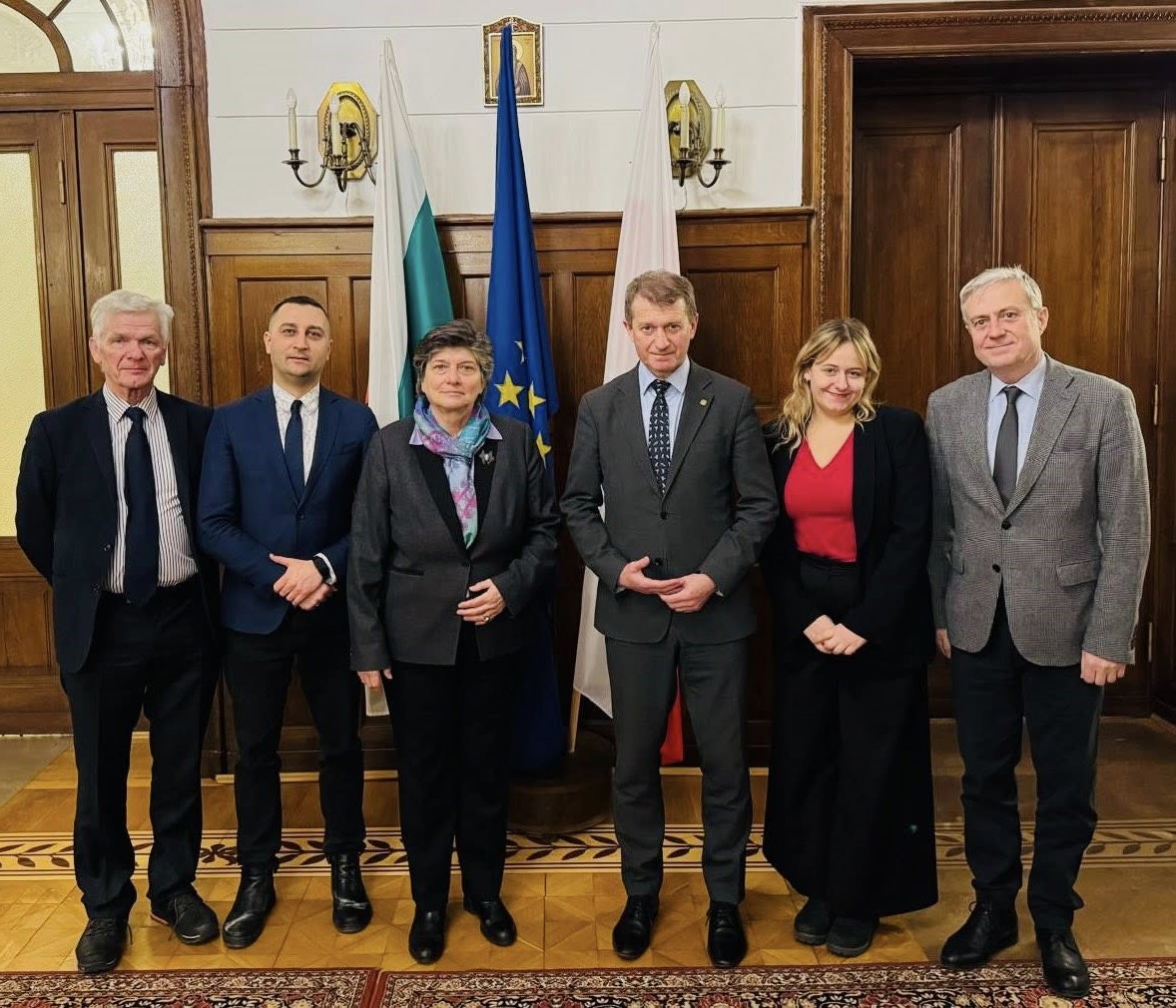 H.E. Margarita Ganeva – Ambassador of the Republic of Bulgaria to the Republic of Poland and Nikolay Kostov – Counselor at the Embassy of the Republic of Bulgaria in Warsaw, Head of the National Tourist Representation held a working meeting with Mr. Ireneusz Raś – State Secretary for Tourism, Ministry of Sports and Tourism of the Republic of Poland