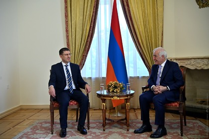The President of the Republic of Armenia received the Bulgarian ambassador on the National Day of the Republic of Bulgaria