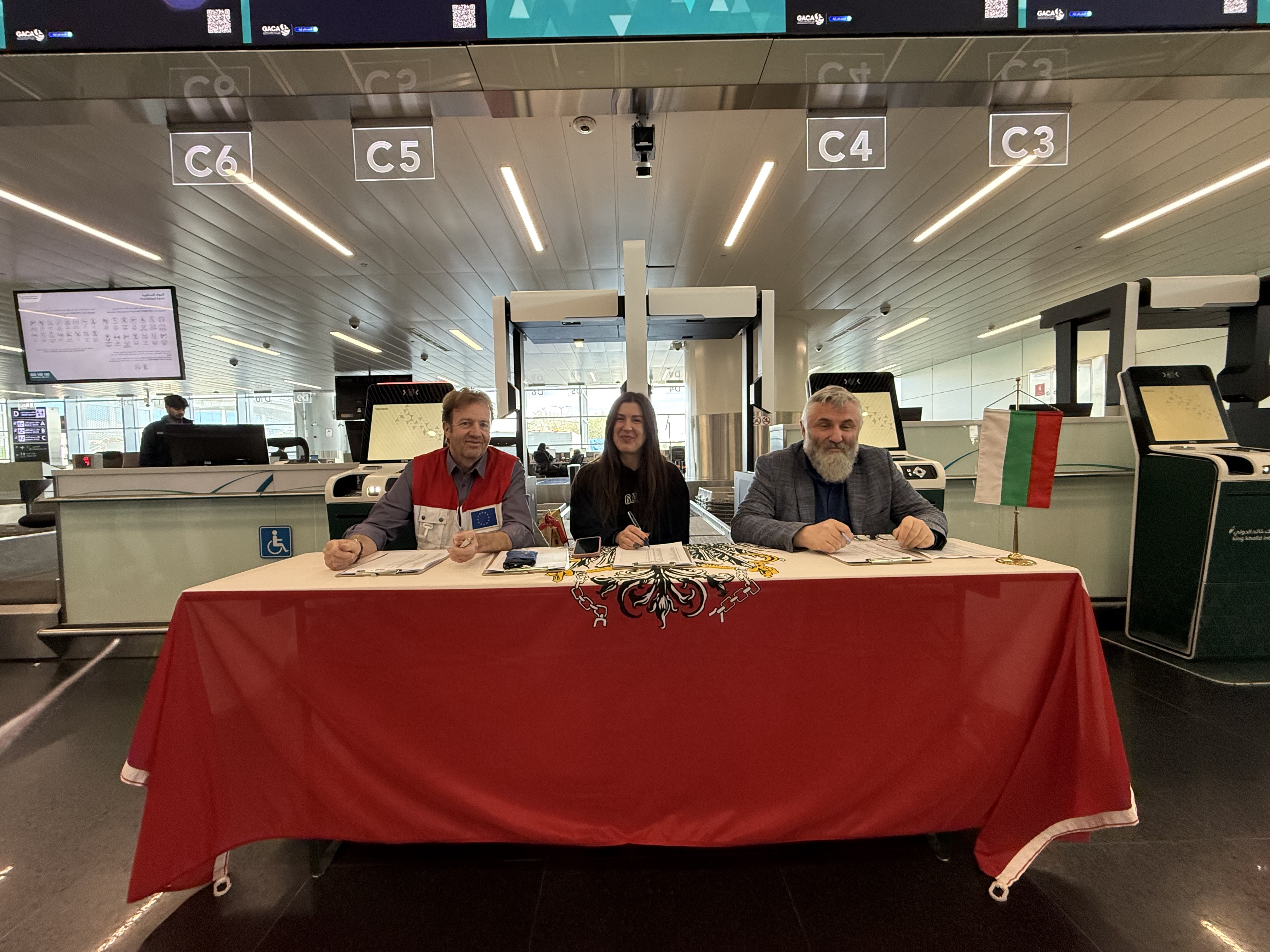 Успешно извеждане на 21 български гражданина Кралство Бахрейн, Кралство Саудитска Арабия и Държава Катар