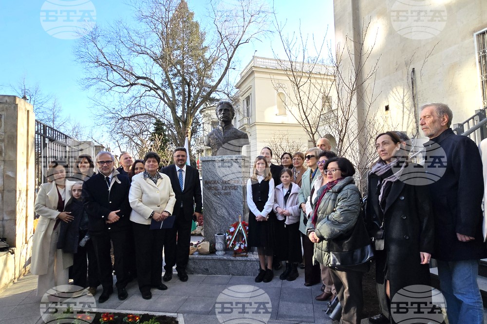 Откриване на паметник на Васил Левски във Варшава
