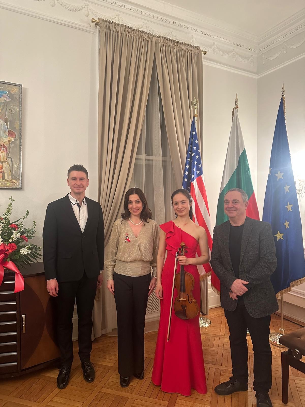 Пети пореден концерт в рамките на 17-тия концертен сезон на Българското музикално общество се проведе във Вашингтон