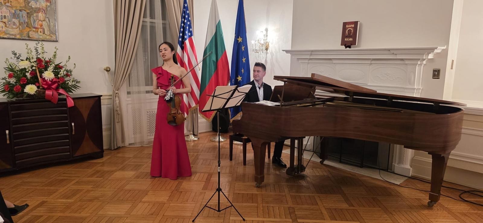 Пети пореден концерт в рамките на 17-тия концертен сезон на Българското музикално общество се проведе във Вашингтон