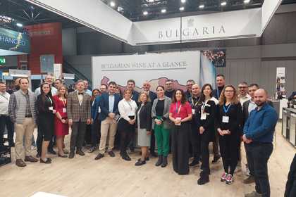 Генералният консул на Република България в Дюселдорф се срещна с български производители на вино  на изложението Провайн 2026  в  Дюселдорф