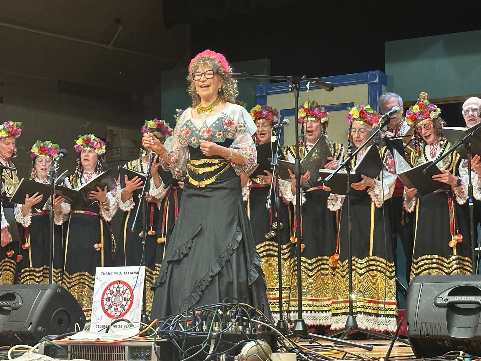 Тържествено отбелязване на 25-та годишнина от създаването на вокален ансамбъл „Диви жени“, с художествен ръководител г-жа Татяна Сърбинска, гр. Бостън, САЩ  