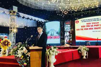 Посланик Павлин Тодоров взе участие в научна конференция за опазване на традиционната култура на провинция Тхан Хоа