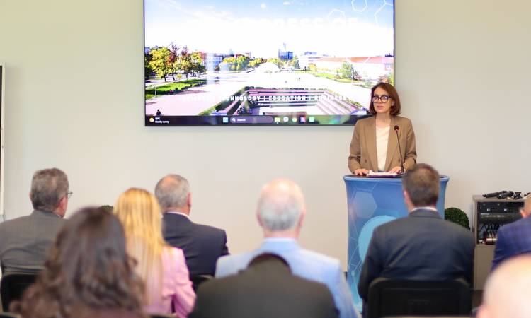 Министър Надежда Нейнски: България затвърждава ролята си на технологичен партньор в стратегическото сътрудничество със САЩ