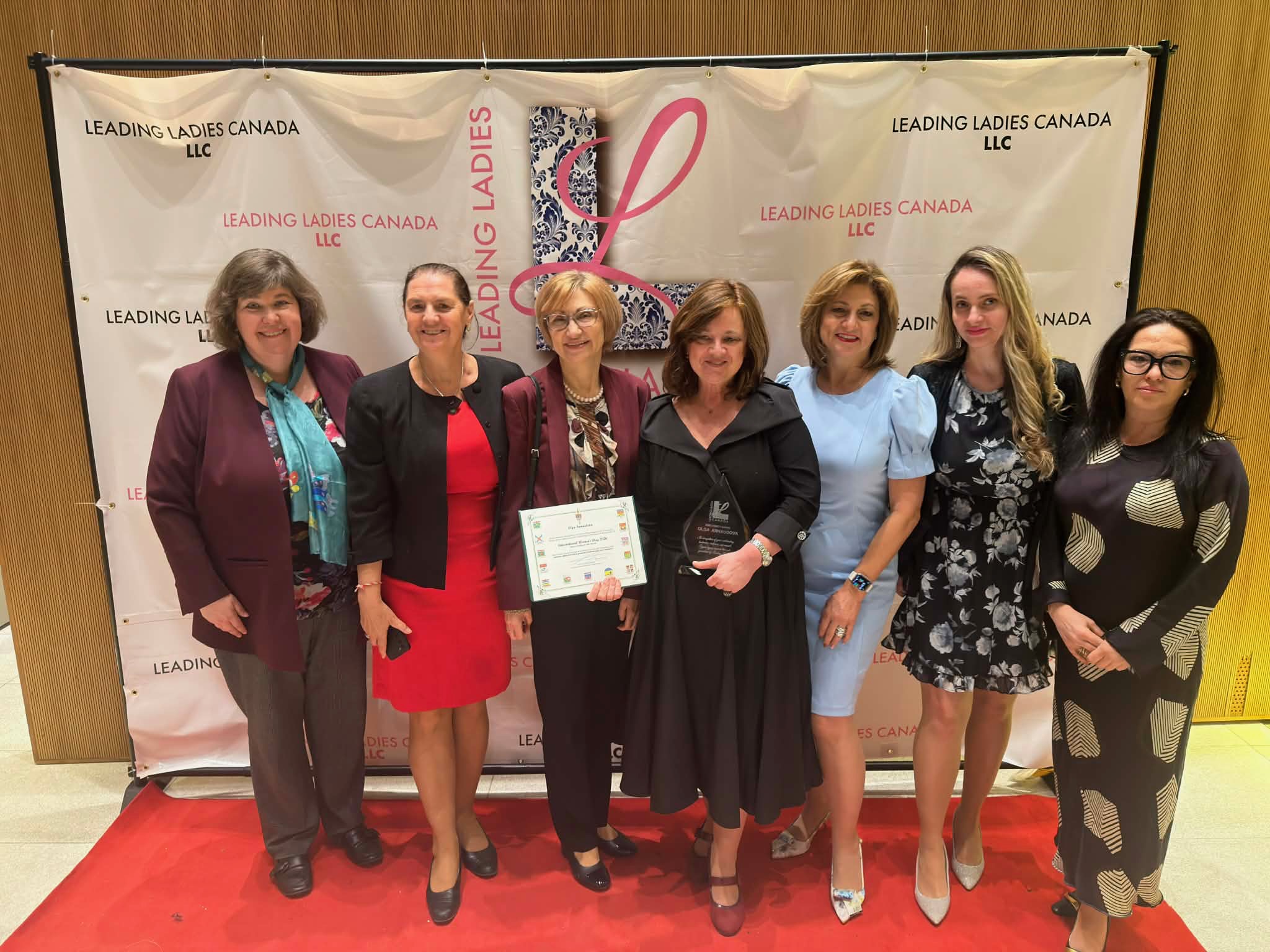 А gala evening was held in Ottawa to mark the International Women’s Day, organized by the non-governmental organization “Leading Ladies Canada”