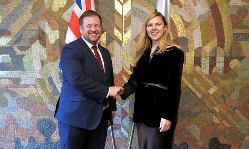 Министър Велислава Петрова проведе среща с държавния министър за Европа, Северна Америка и отвъдморските територии на Обединеното кралство Великобритания и Северна Ирландия Стивън Даути