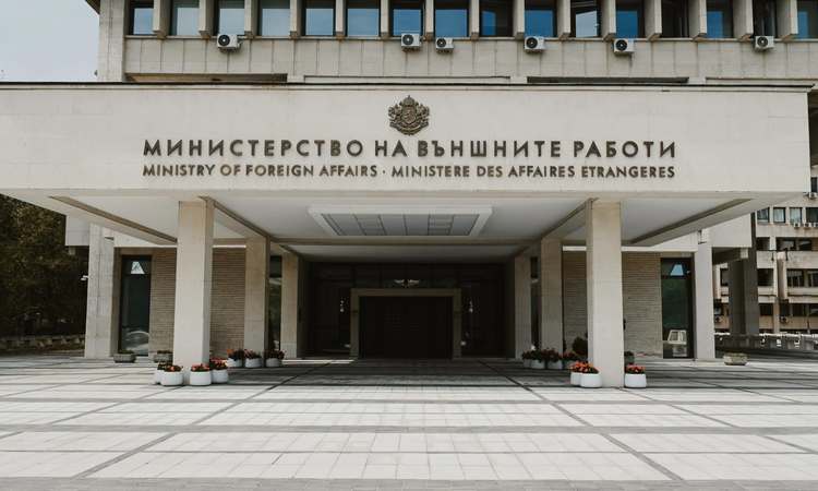 Българското правителство остава категорично ангажирано с успешното решаване на казуса с Ива Михаилова