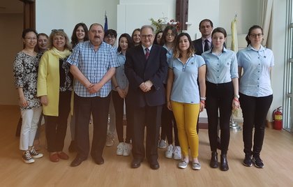 Посещение на ученици от Първа езикова гимназия-Варна в Република Корея