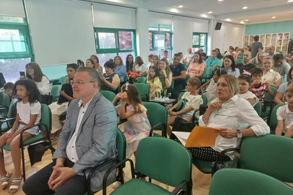 Откриване на учебната година в Първо българско неделно училище "Св. Иван Рилски" в Мадрид