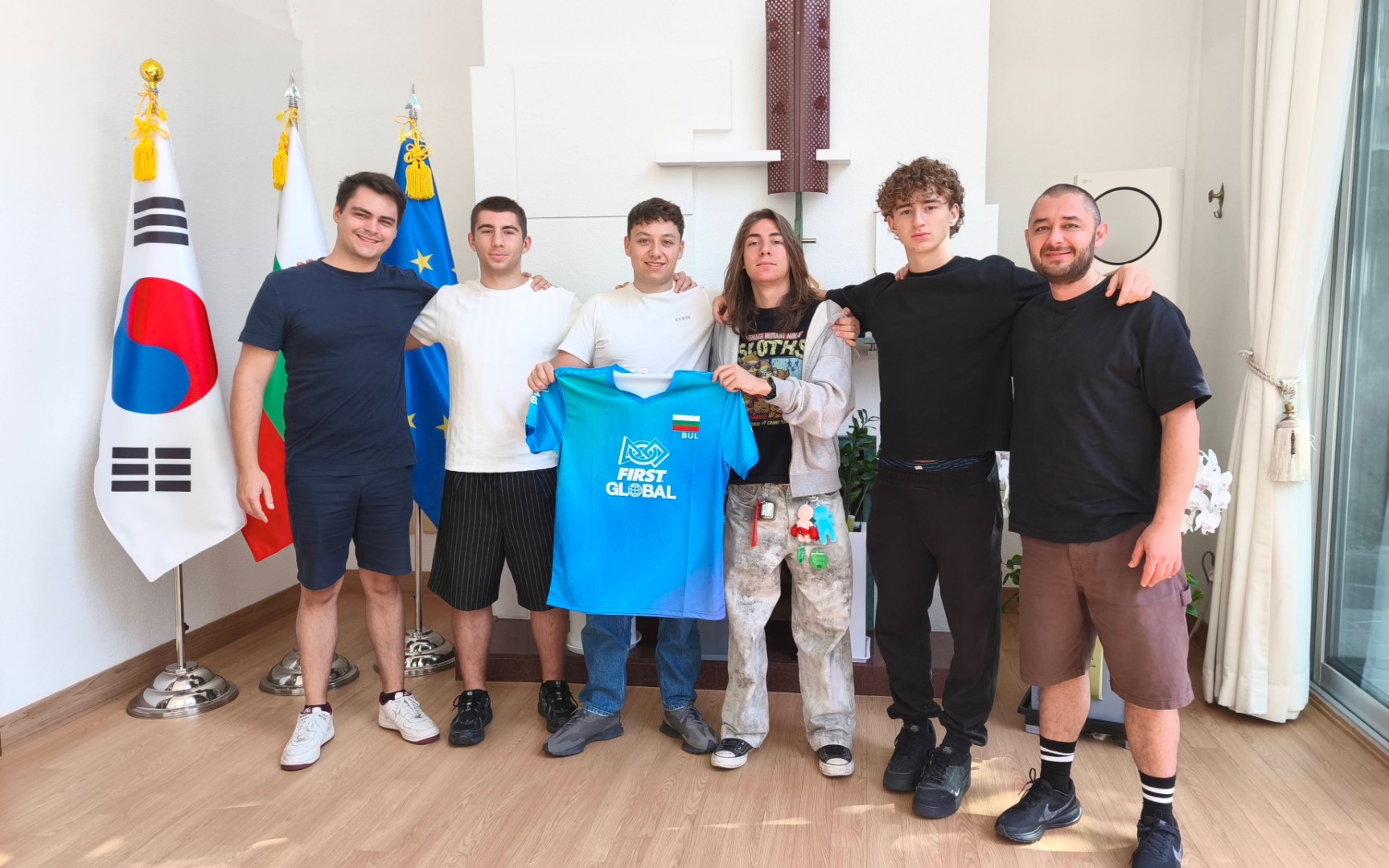 Български отбор в световната надпревара по роботика FIRST Global Challenge 2026 в Република Корея