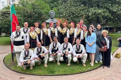 Фолклорният ансамбъл ,,Балкан” представи българските фолклорни традиции на международен фестивал в Аржентина и гостува в Посолството на Република България (16 - 17 октомври, 2026 г.)