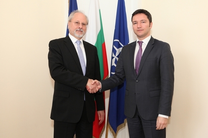 Minister Vigenin met with the Assistant Secretary General of NATO, Terry Stamatopoulos