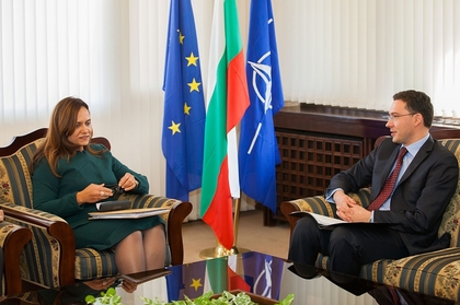 Meeting of Minister Daniel Mitov with the Ambassador Extraordinary and Plenipotentiary of the Arab Republic of Egypt to Bulgaria H.E. Manal El Shinnawi