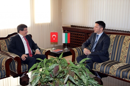 Редовният диалог между България и Турция доказва, че партньорските отношения водят до положителни резултати