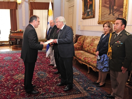 Посланик Гайтанджиев връчи акредитивните си писма на вицепрезидента на Уругвай